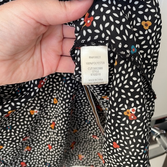 Modern button front A-line skirt - Picture 3 of 4